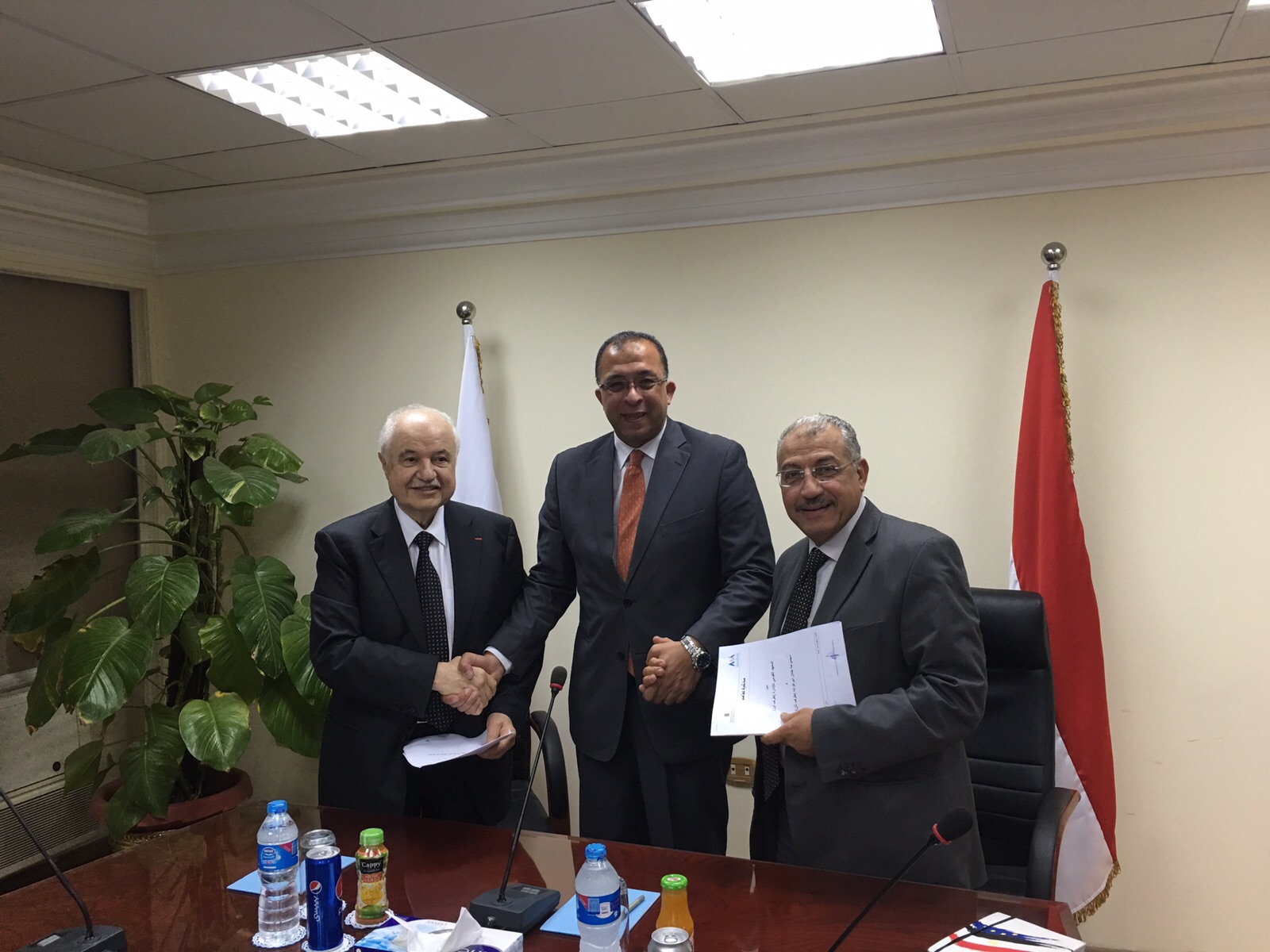 HE Dr. Talal Abu-Ghazaleh and Egyptian Minister of Planning ...