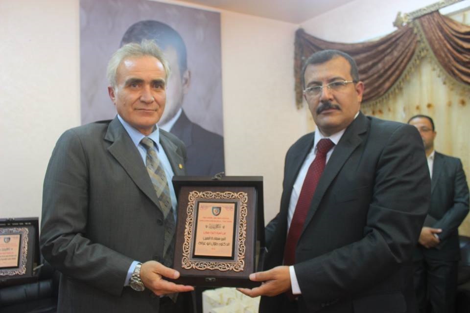 HE Dr. Talal Abu-Ghazaleh presents 30 TAGITOPs to Ma'an University College