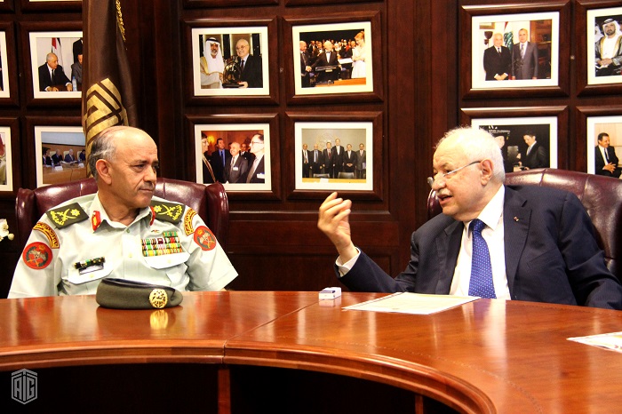 HE Dr. Talal Abu-Ghazaleh and Major General Muin Al Habashneh, the Director General of the Royal Medical Services (RMS) in Jordan, discuss the framework for joint-cooperation. 