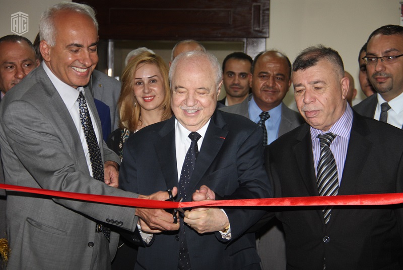 HE Dr. Talal Abu-Ghazaleh establishes a Knowledge Station in the Consultation Center at Isra University to provide the best training programs for students in ICT.