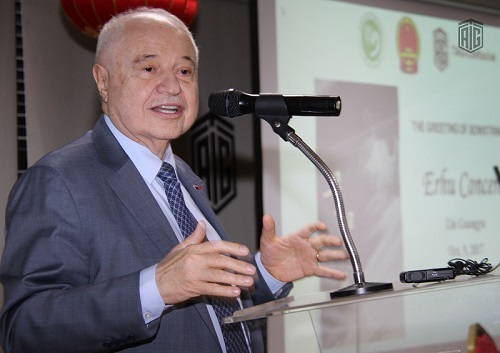 HE Dr. Talal Abu-Ghazaleh, in the presence of the Chinese Ambassador to Jordan HE Mr. Ban Wei Fang, inaugurates a concert for Chinese musician Liu Guangyu performing with the traditional 