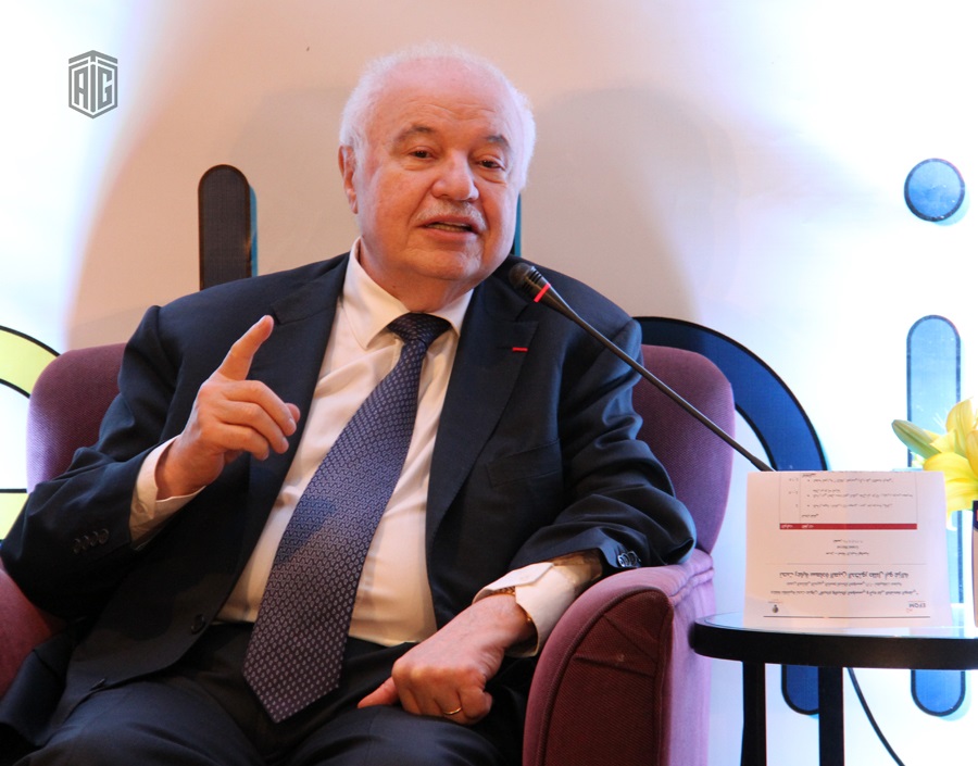 HE Dr. Talal Abu-Ghazaleh patronizes a panel discussion entitled “The Impact of Institutional Innovation and Creativity on the National Economy”