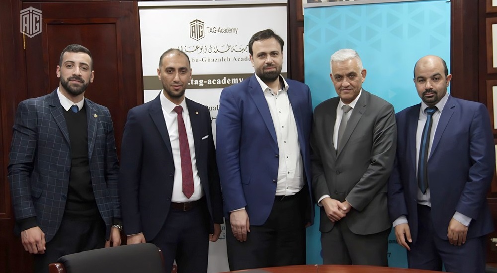 أكاديمية أبوغزاله لبناء القدرات توقع اتفاقية تعاون مع شركة كيو للتدريب والتطوير التعليمي
