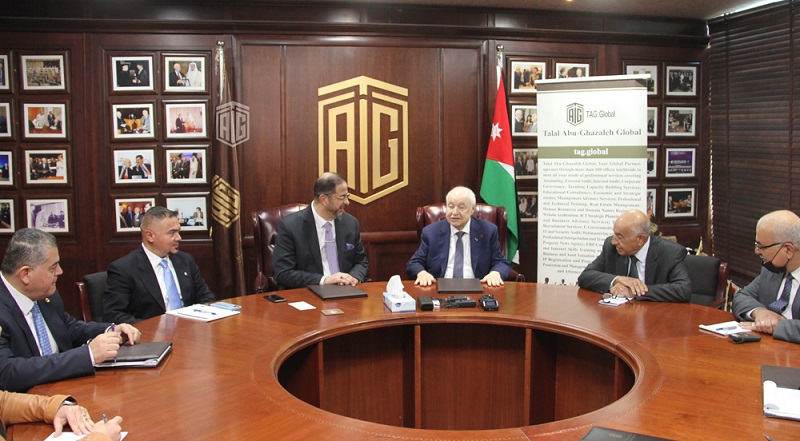 اتفاق بين مجموعتي أبوغزاله والهنداوي للتعاون في تقديم الخدمات المهنية عربيا