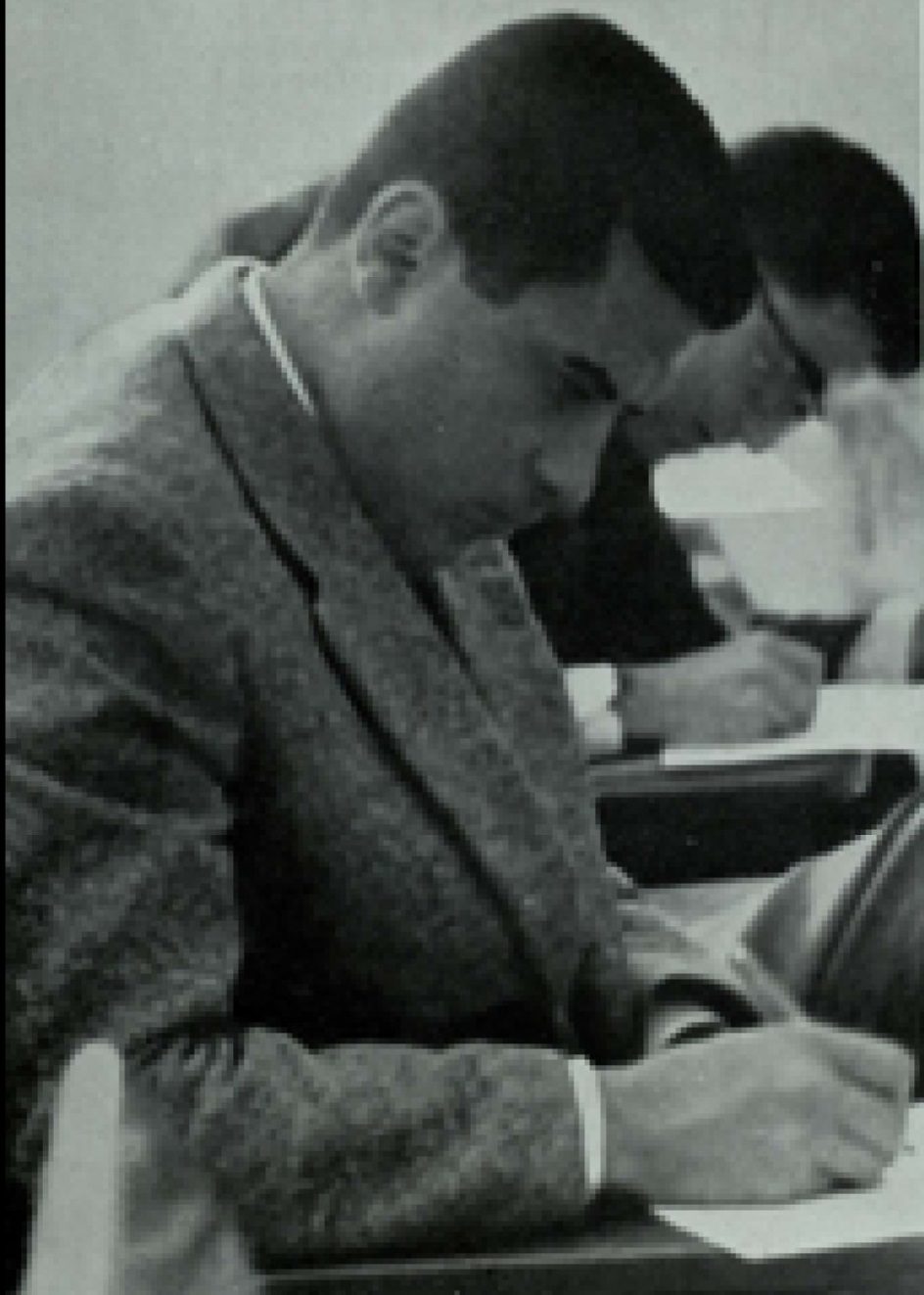 The American University of Beirut (AUB) has officially launched its documentary website in Beirut, with a photo of HE Dr. Talal Abu-Ghazaleh in his capacity as the University’s Student Council President in 1960; the year of his graduation from the AUB wit