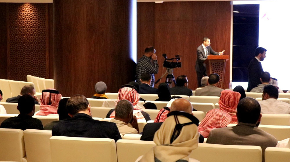 أبوغزاله: برامج المجمع الدولي العربي للمحاسبين القانونيين من خلال جمعية المحاسبين القانونيين القطرية 	