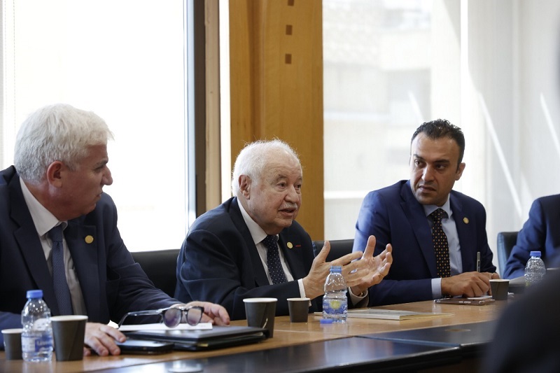 In his meeting with the President of the Economic, Social and Environmental Council in Lebanon: Abu-Ghazaleh: Lebanon will never go bankrupt