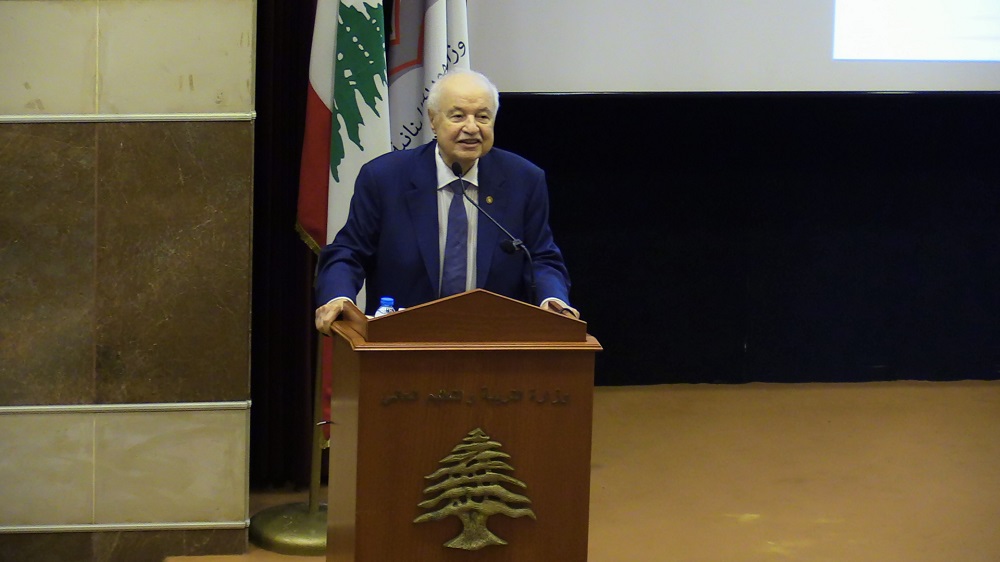 الدكتور أبوغزاله يعلن من لبنان إطلاق الحقيبة المدرسية الرقمية الأولى من نوعها في العالم 