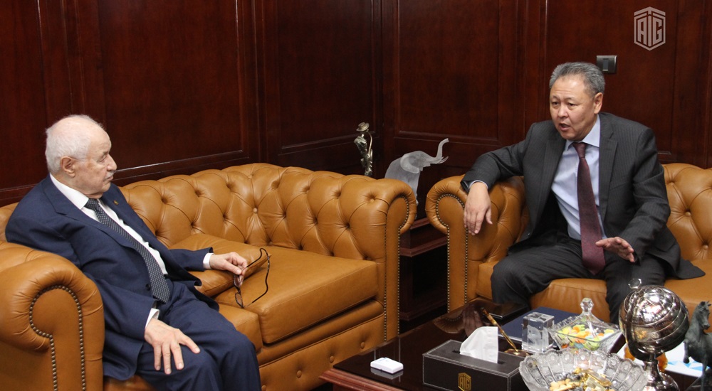 Abu-Ghazaleh and Kazakhstan Ambassador to Jordan Discuss Economic Cooperation