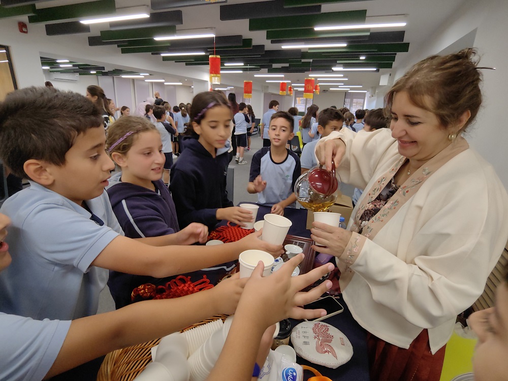 At Mashrek International School: ‘Abu-Ghazaleh-Confucius Institute’ Holds Chinese Culture Festival and “Confucius Institute Day”