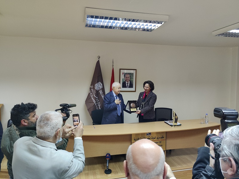 الدكتور أبوغزاله ورئيس وزراء لبنان في تعاون لدعم التحول الرقمي